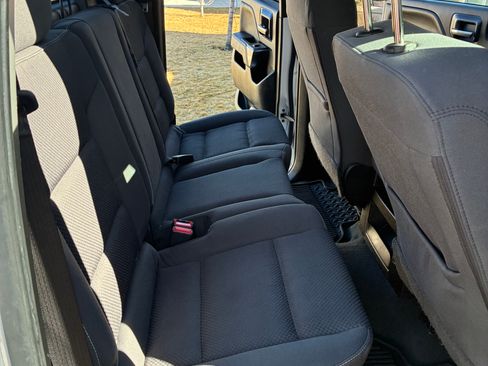 Used 2019 Chevrolet Silverado 1500 LT image 12