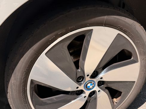 Used 2017 BMW i3 w/ Range Extender RWD image 5