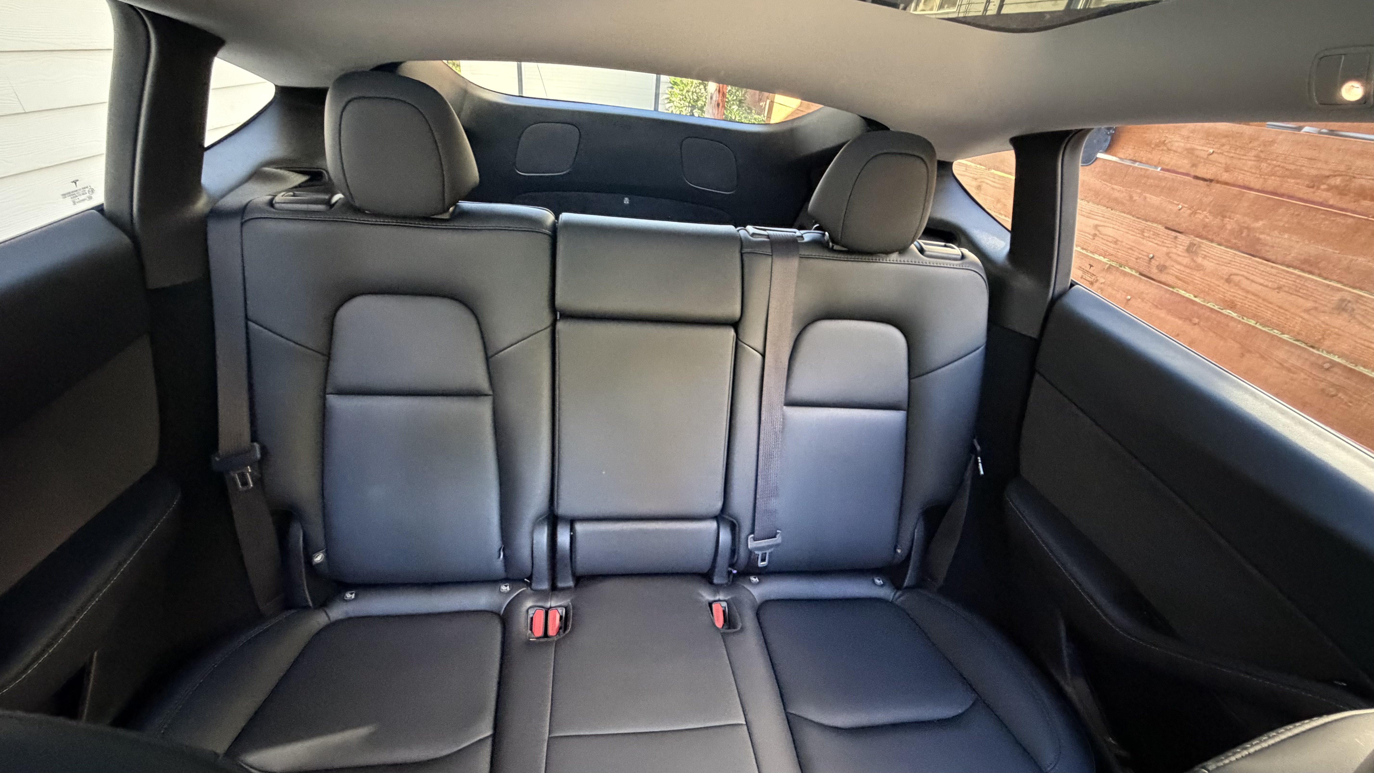 Used 2025 Tesla Model Y Long Range AWD/4WD image 11