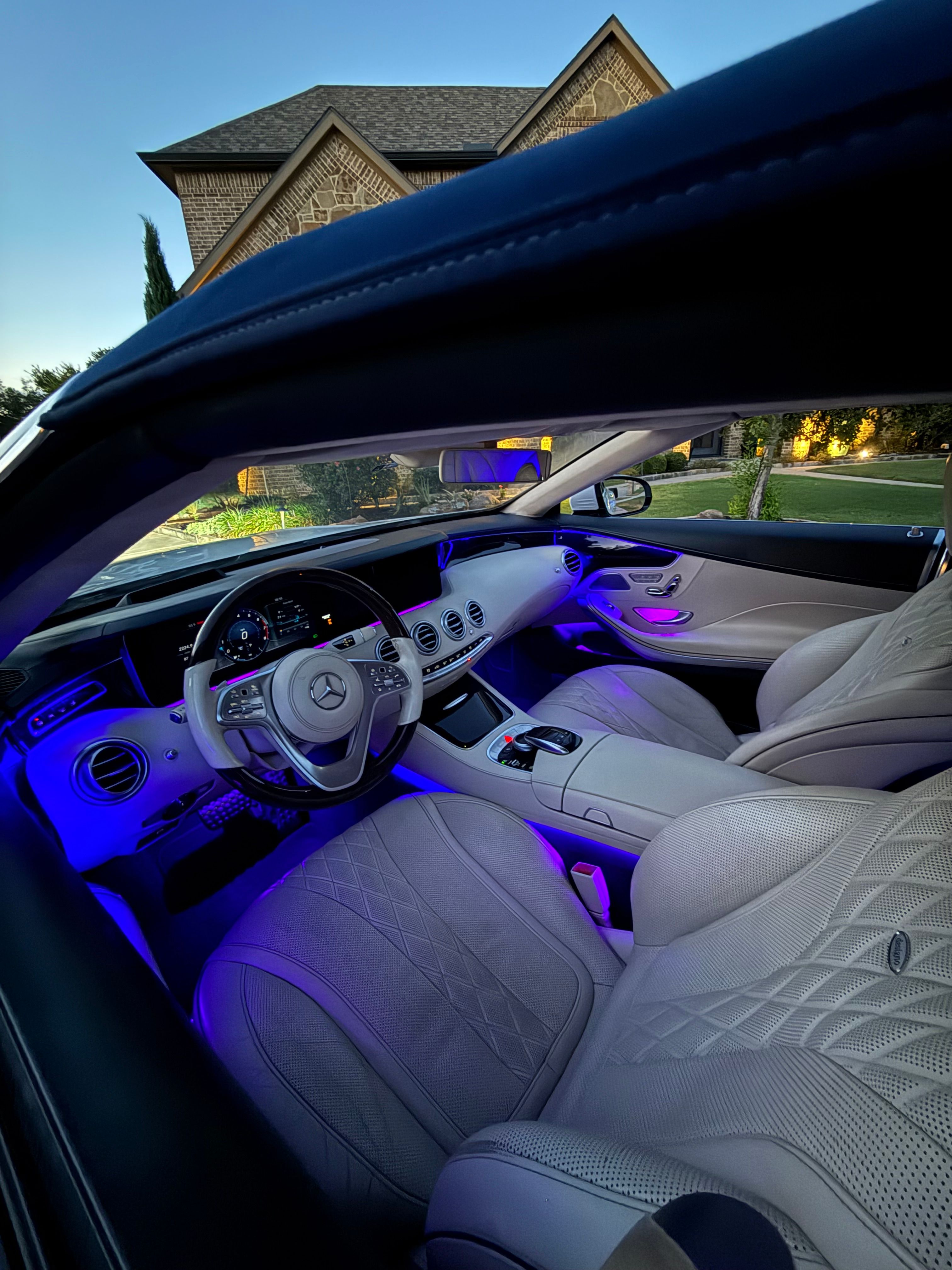 Used 2020 Mercedes-Benz S 560 Cabriolet image 11