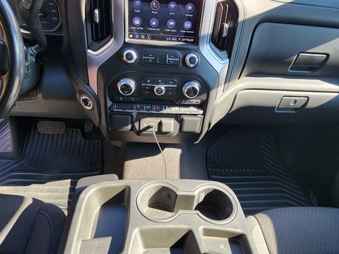 Used 2021 GMC Sierra 1500 Elevation image 11