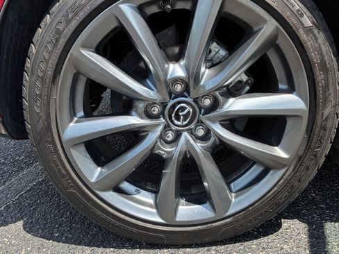 Used 2020 MAZDA MAZDA3 AWD Hatchback image 17