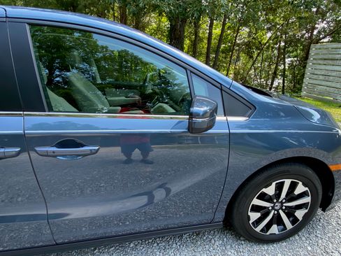 Used 2026 Honda Odyssey EX-L image 6