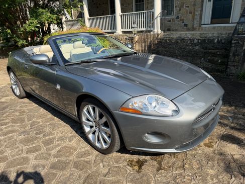 Used 2007 Jaguar XK Convertible RWD image 4