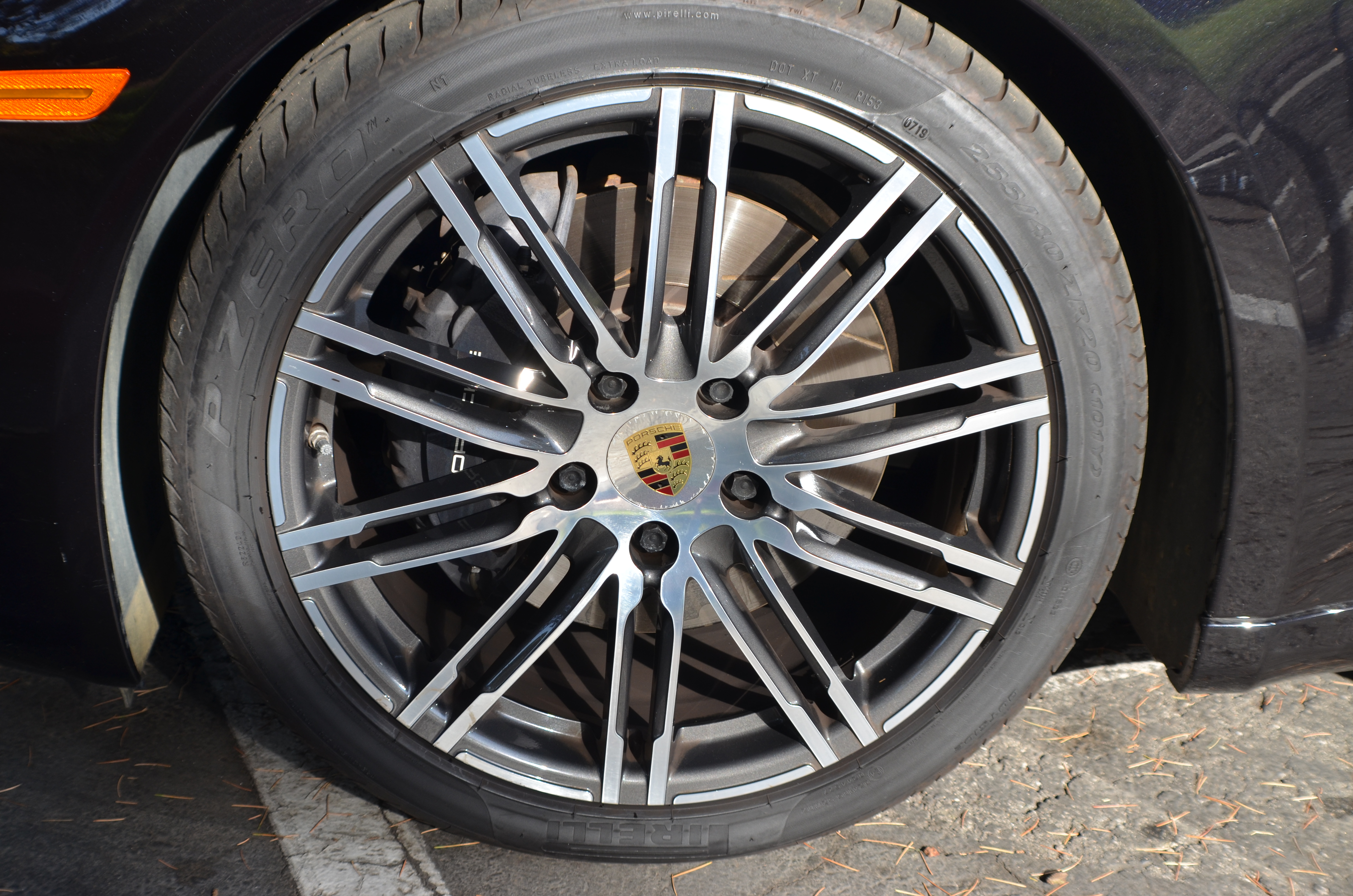 Used 2016 Porsche Panamera 4 Edition AWD/4WD image 24
