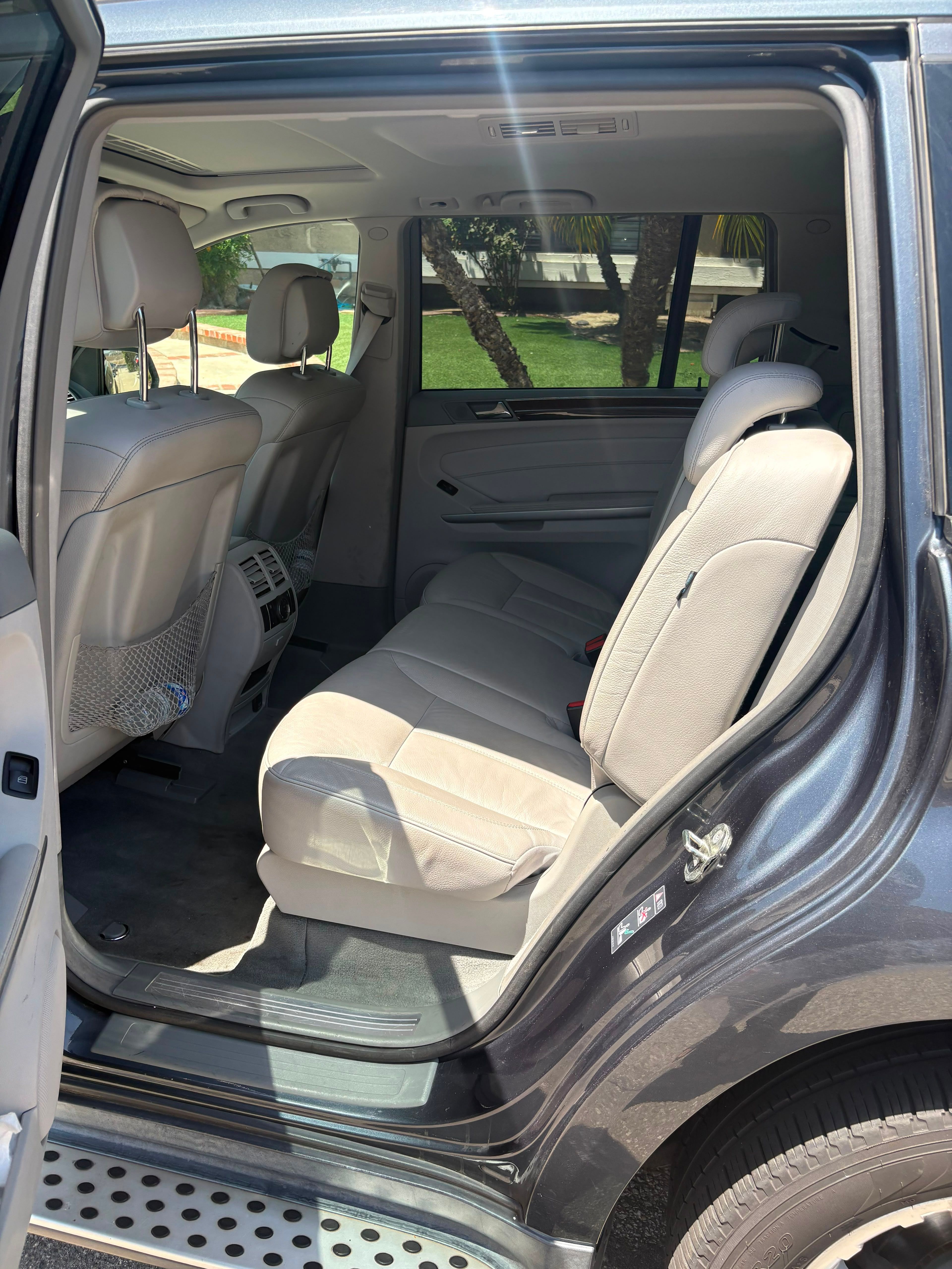 Used 2010 Mercedes-Benz GL 450 4MATIC image 9