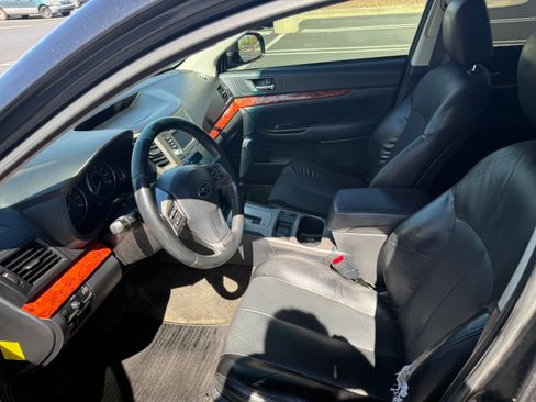 Used 2012 Subaru Legacy 3.6R Limited w/ Popular Pkg 2 image 12