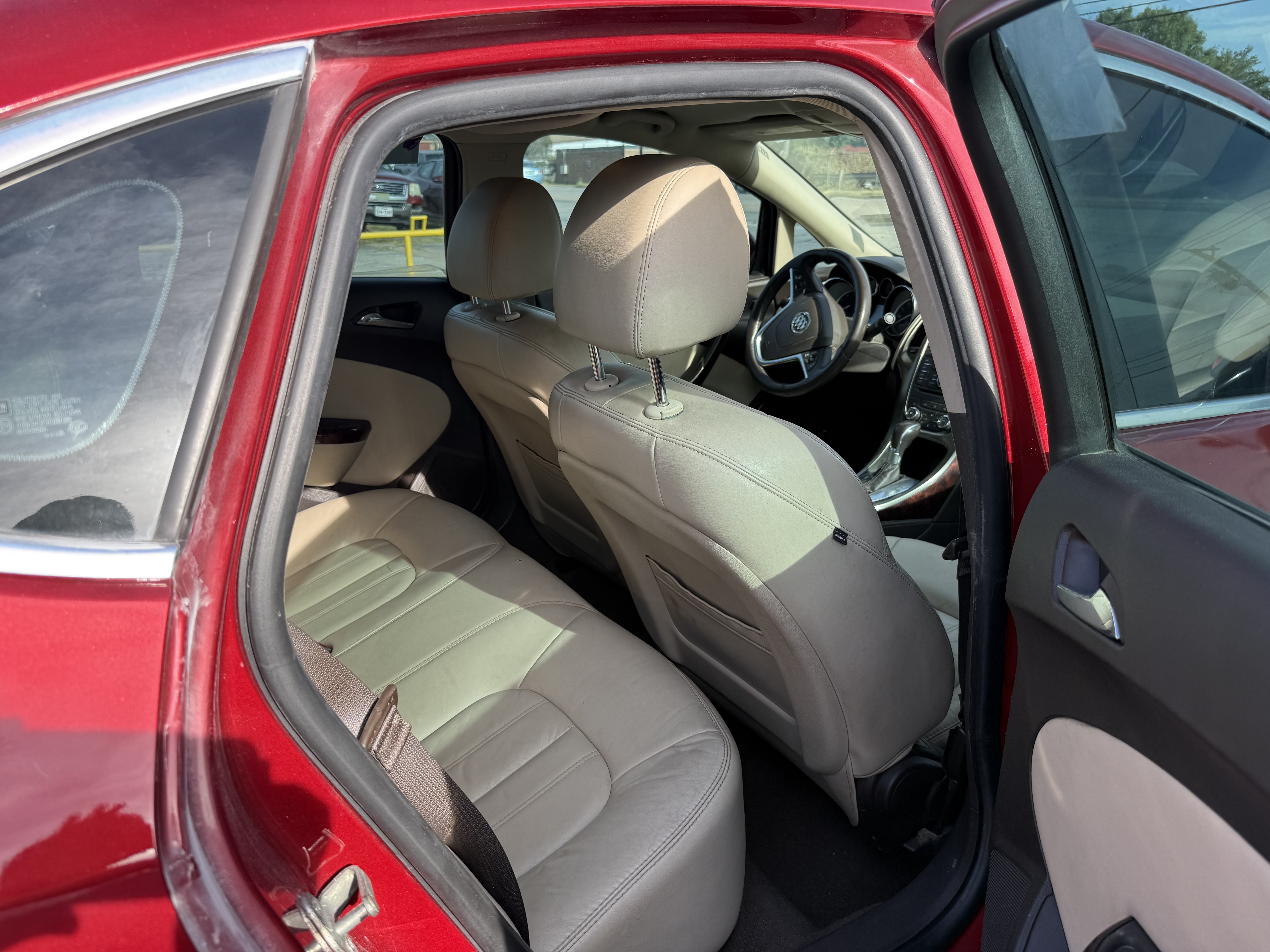 Used 2014 Buick Verano Leather FWD image 11