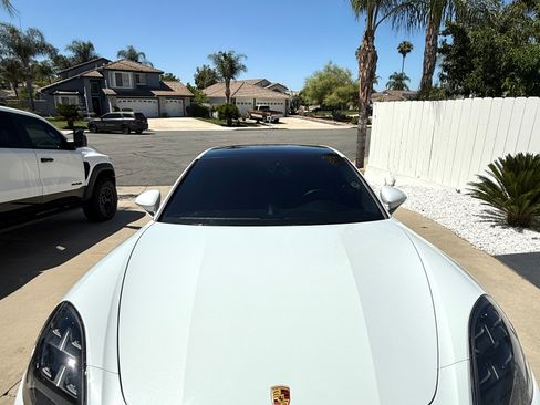Used 2022 Porsche Panamera 4 Platinum Edition AWD/4WD image 2