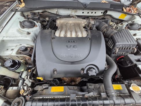 Used 2001 Kia Optima LX image 17