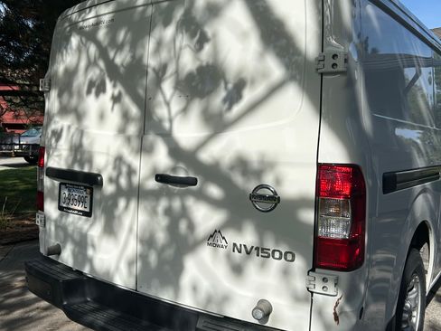 Used 2020 Nissan NV 1500 SV image 8