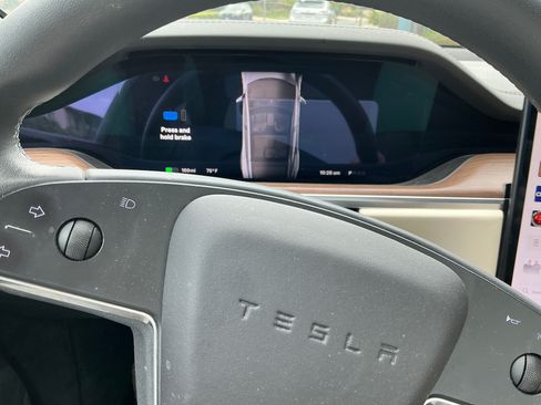 Used 2023 Tesla Model S Standard Range AWD/4WD image 14