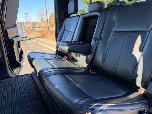 Used 2022 Ford F250 Lariat w/ Tremor Off-Road Package image 17