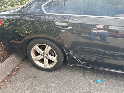 Used 2012 Volkswagen Passat 2.5 SE image 4