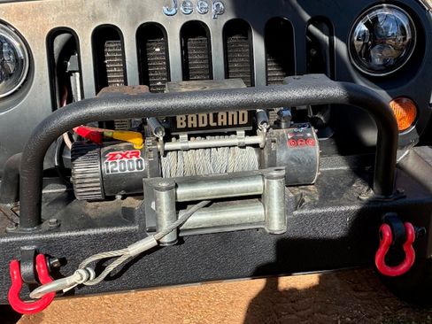 Used 2012 Jeep Wrangler Unlimited Sport image 5