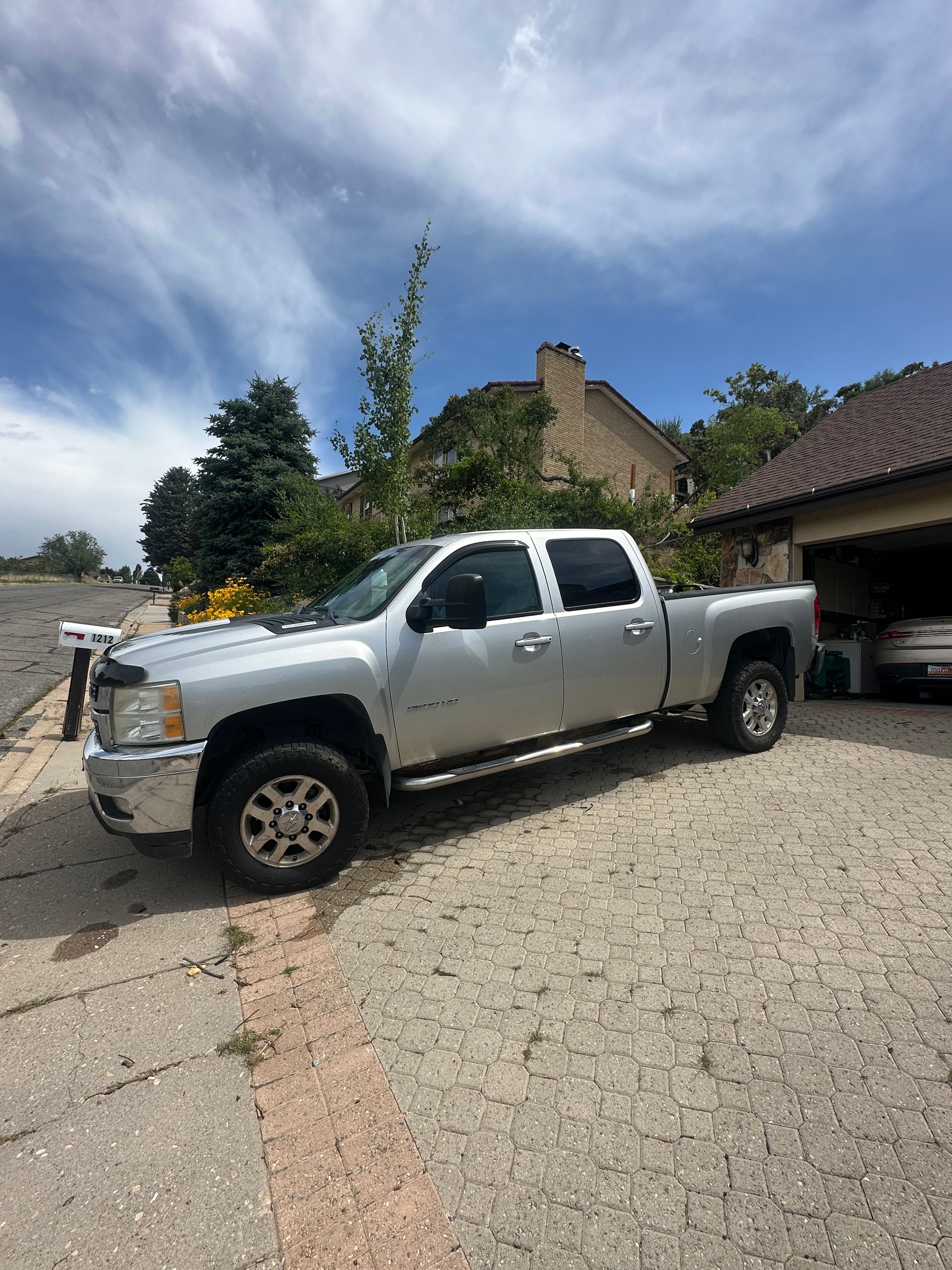 Used 2011 Chevrolet Silverado 2500 LTZ w/ LTZ Plus Package AWD/4WD image 15