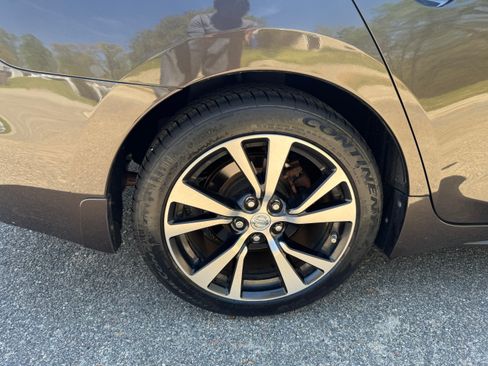 Used 2016 Nissan Maxima 3.5 SL image 12