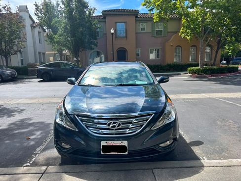 Used 2013 Hyundai Sonata Limited FWD image 1