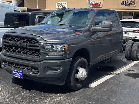 Used 2023 RAM 3500 Tradesman image 1