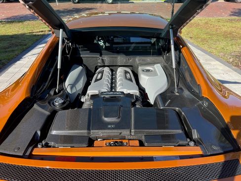 Used 2014 Audi R8 V10 image 6