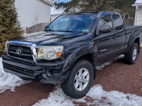 Used 2005 Toyota Tacoma 4x4 Access Cab image 1