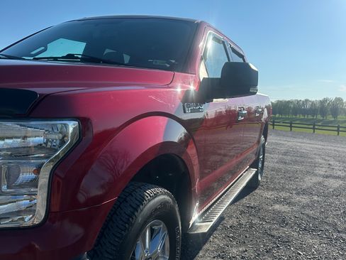 Used 2015 Ford F150 XLT w/ Equipment Group 302A Luxury image 30