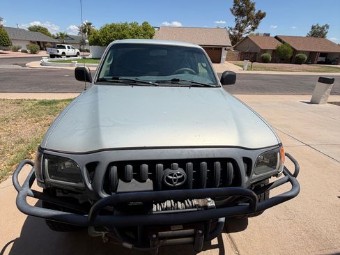 Used 2004 Toyota Tacoma 4x4 Double Cab w/ Convenience Pkg image 4