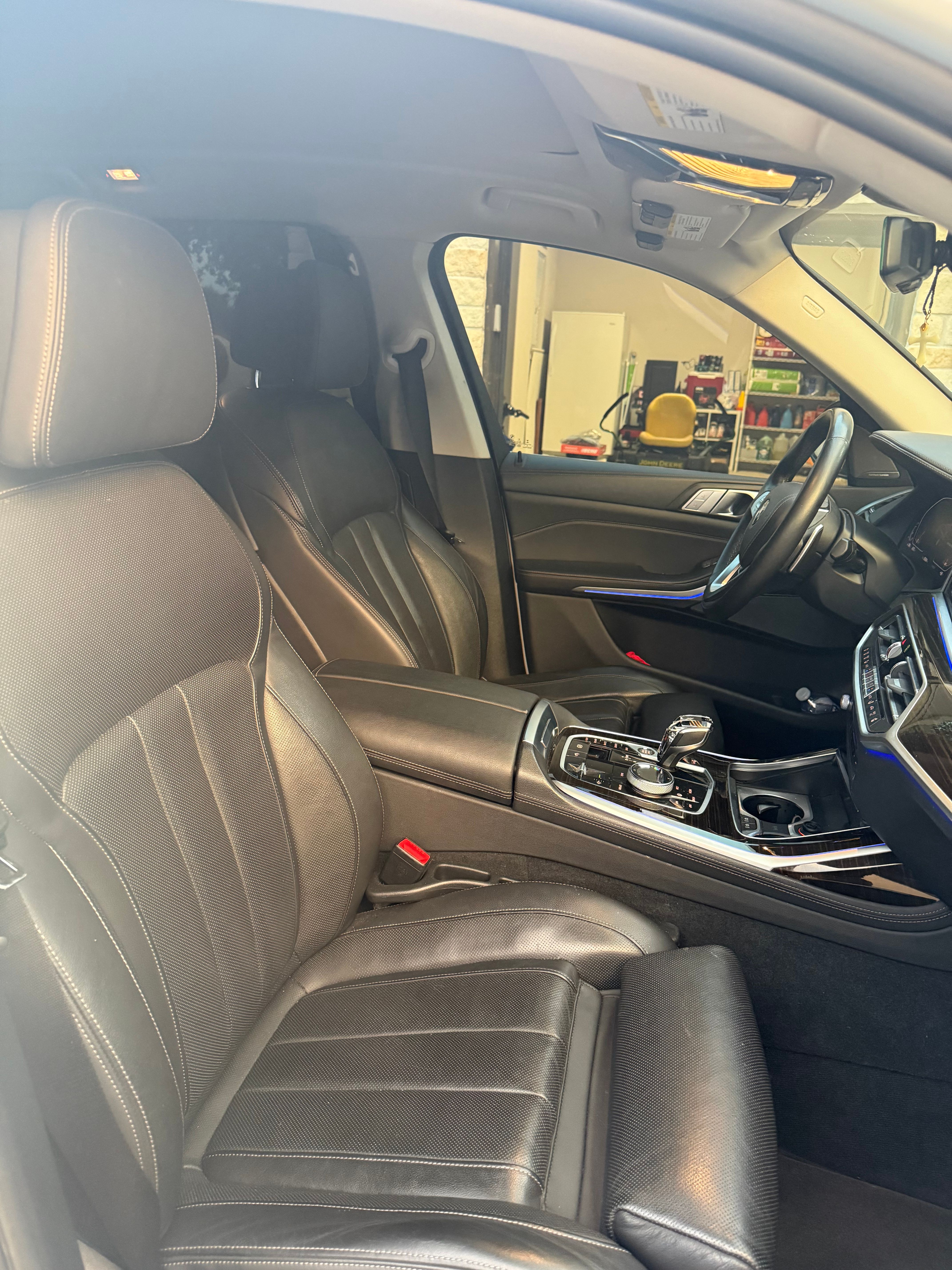 Used 2020 BMW X7 xDrive40i w/ Executive Package AWD/4WD image 14