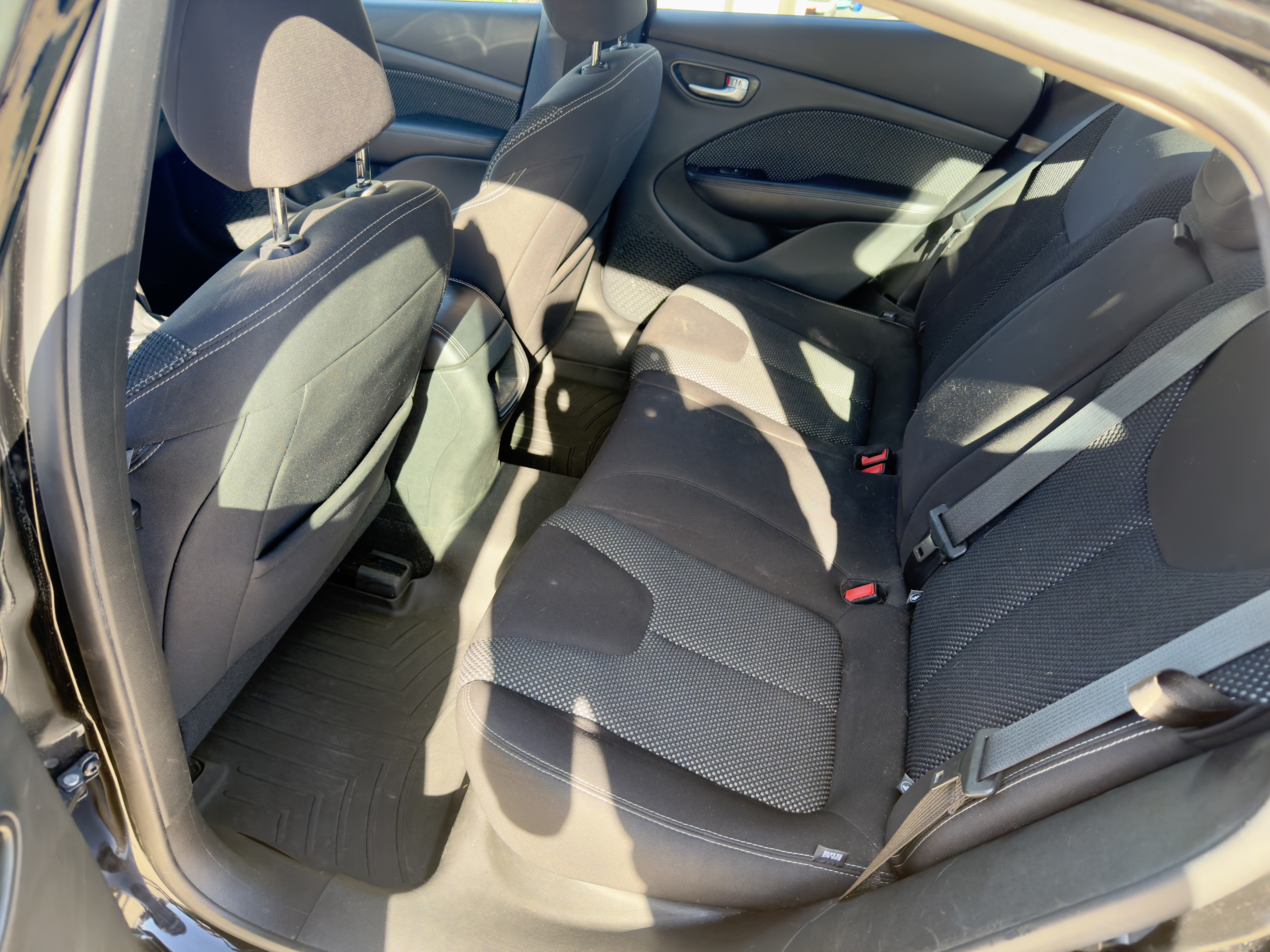 Used 2015 Dodge Dart SXT FWD image 9