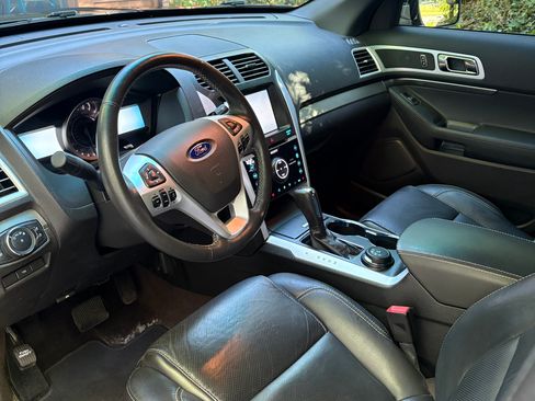 Used 2015 Ford Explorer Sport AWD/4WD image 9