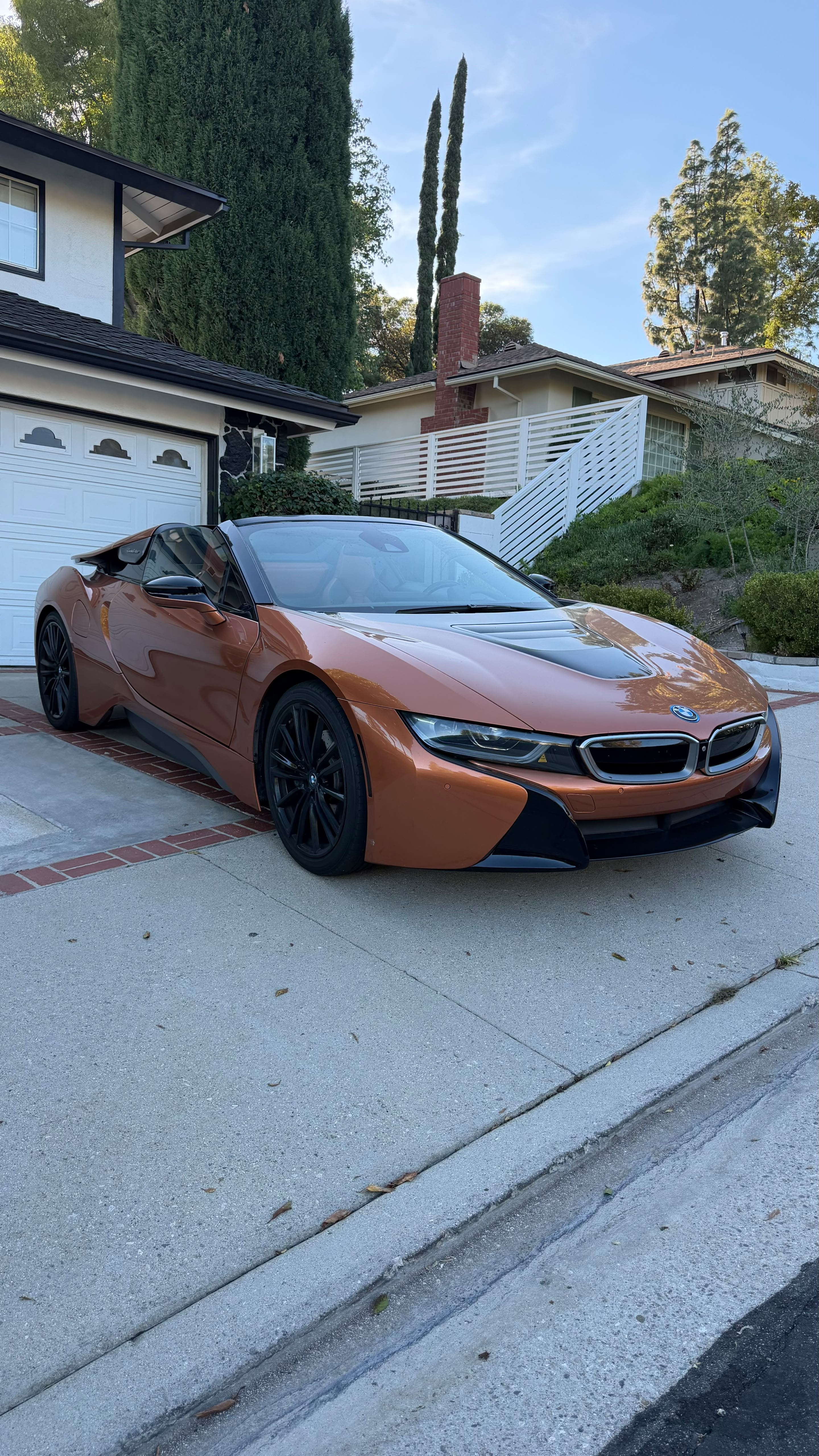 Used 2019 BMW i8 Roadster AWD/4WD image 11
