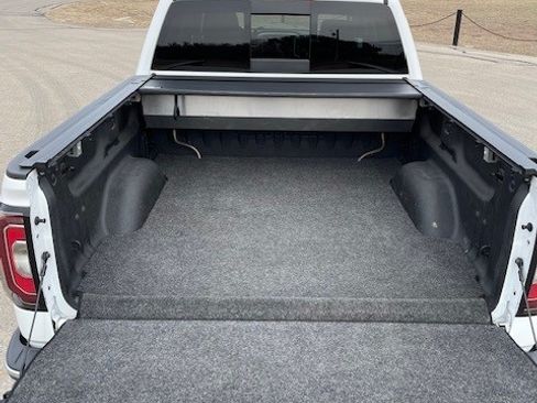 Used 2017 GMC Sierra 1500 SLT image 13