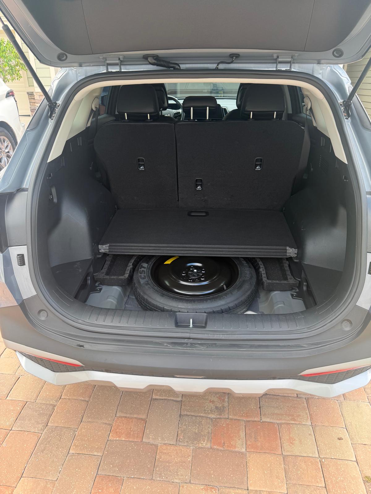 Used 2023 Kia Sportage EX FWD image 17