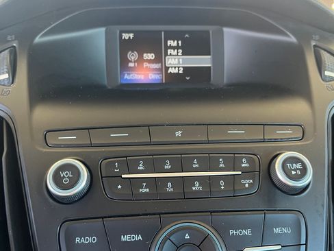 Used 2018 Ford Focus SE image 24