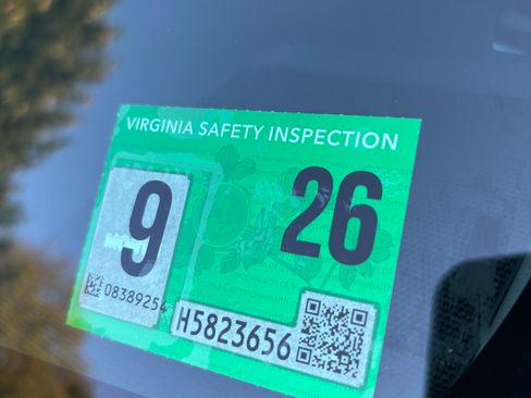 Used 2015 Toyota 4Runner SR5 image 25