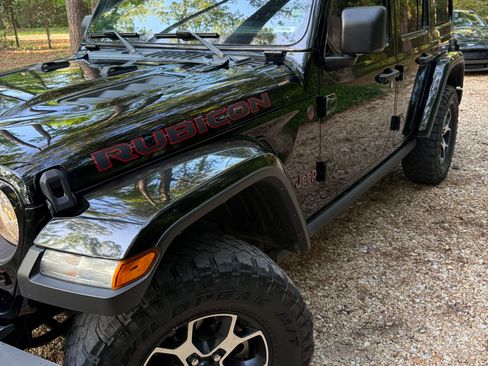 Used 2021 Jeep Wrangler Unlimited Rubicon image 4