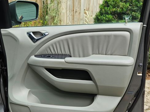 Used 2007 Honda Odyssey Touring image 17