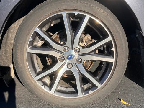 Used 2017 Subaru Impreza 2.0i Limited image 10