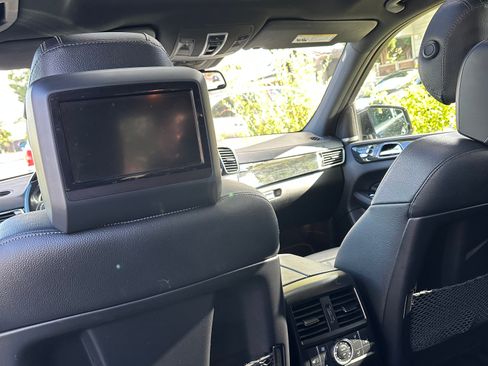 Used 2017 Mercedes-Benz GLS 450 4MATIC image 10