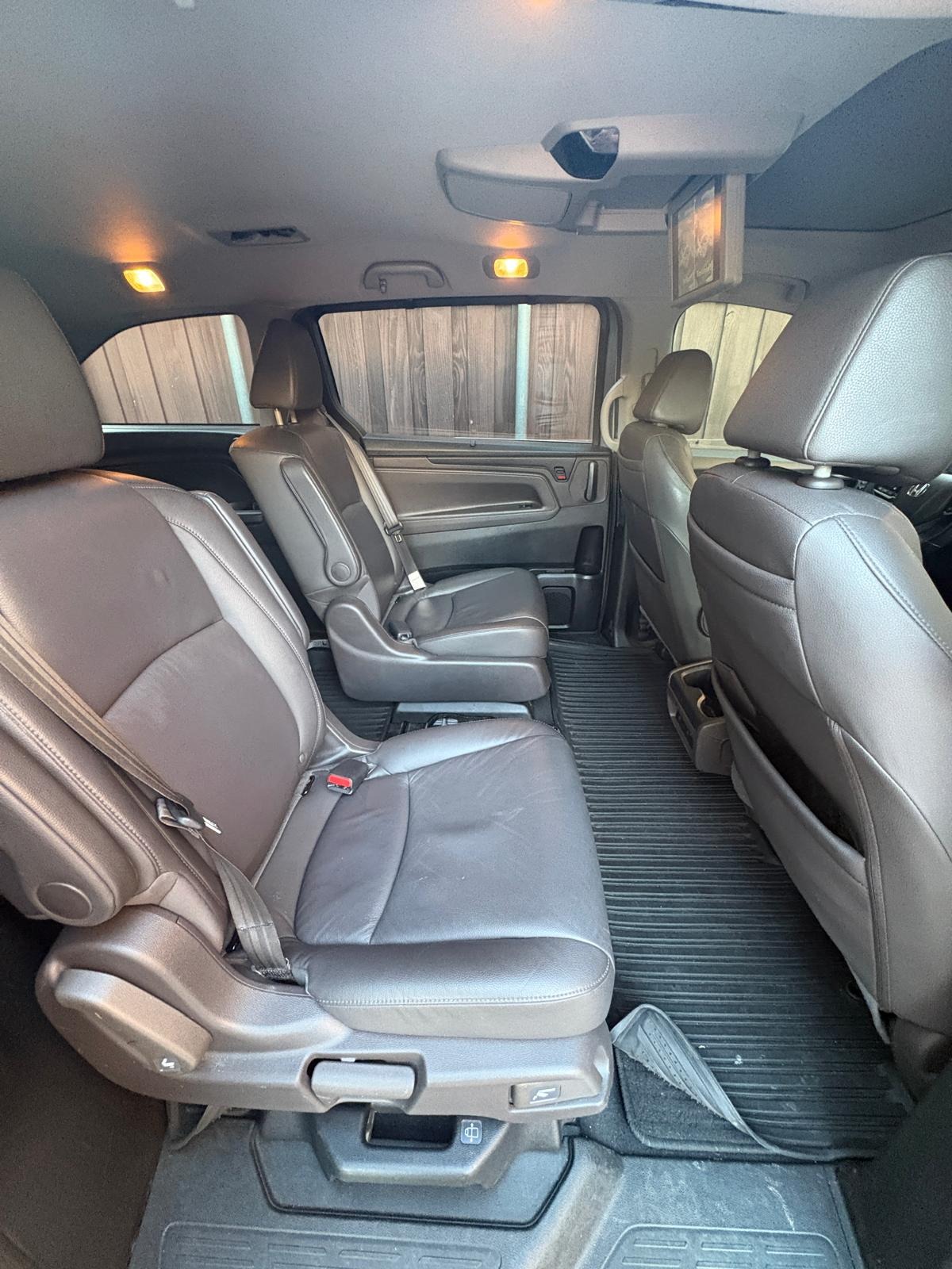 Used 2018 Honda Odyssey EX-L image 6