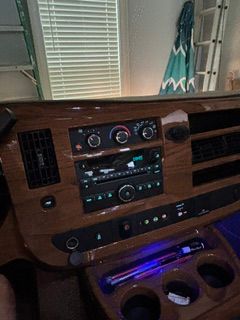 Used 2015 GMC Savana 2500 RWD image 13