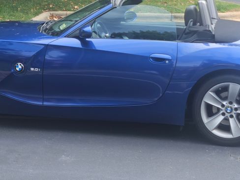 Used 2007 BMW Z4 3.0i image 4