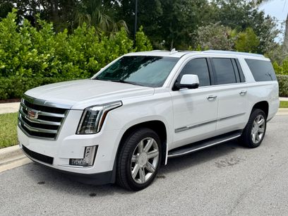 Used 2018 Cadillac Escalade ESV Luxury