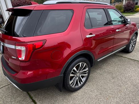 Used 2016 Ford Explorer Platinum image 5
