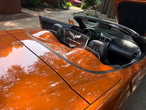 Used 2007 Chevrolet Corvette Convertible w/ Preferred Equipment Group image 8