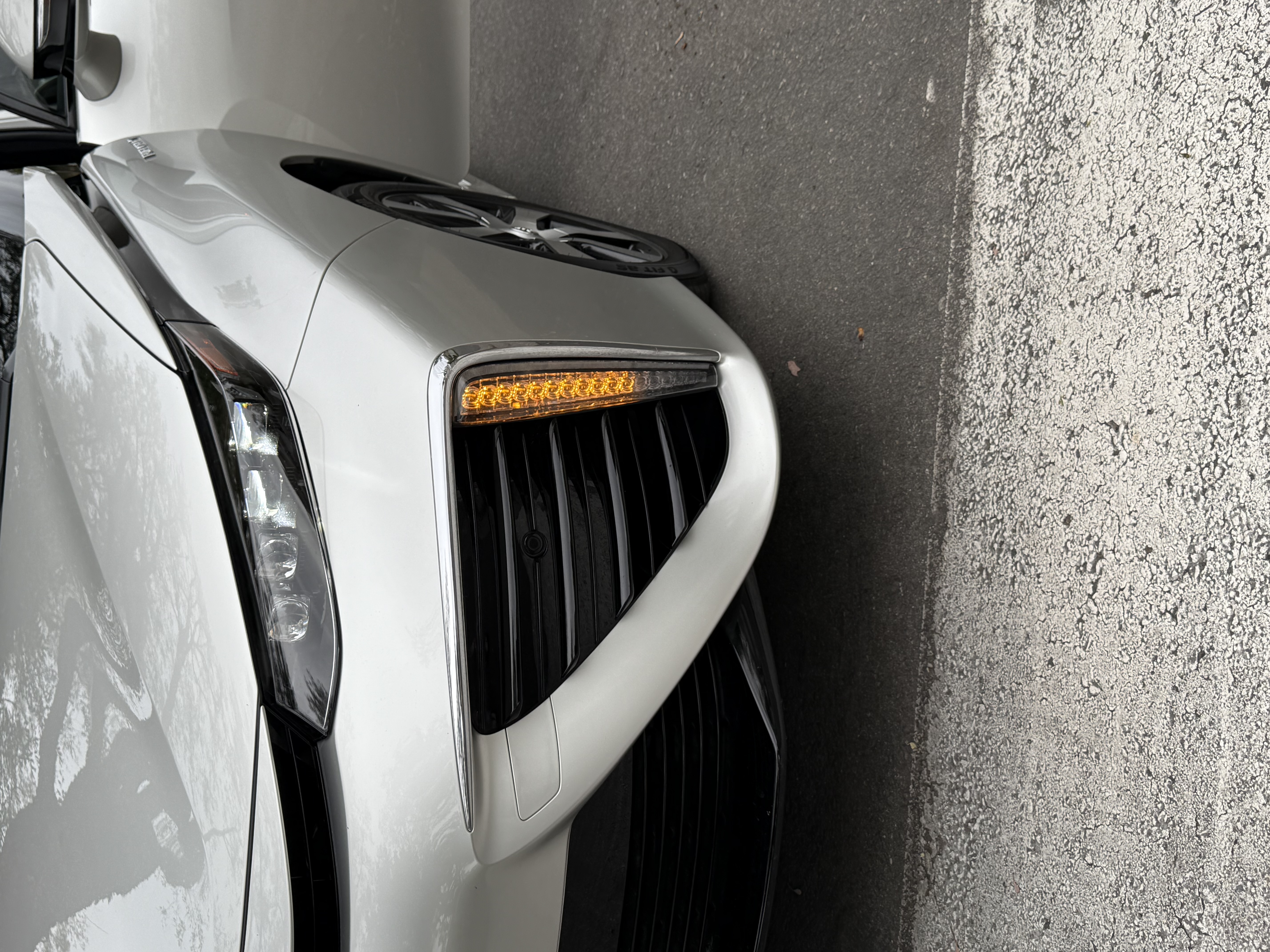 Used 2017 Toyota Mirai FWD image 26