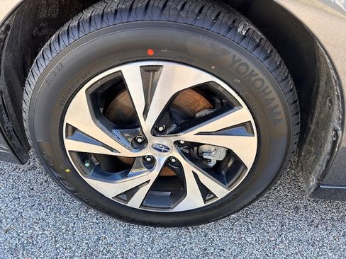 Used 2022 Subaru Legacy Premium image 14