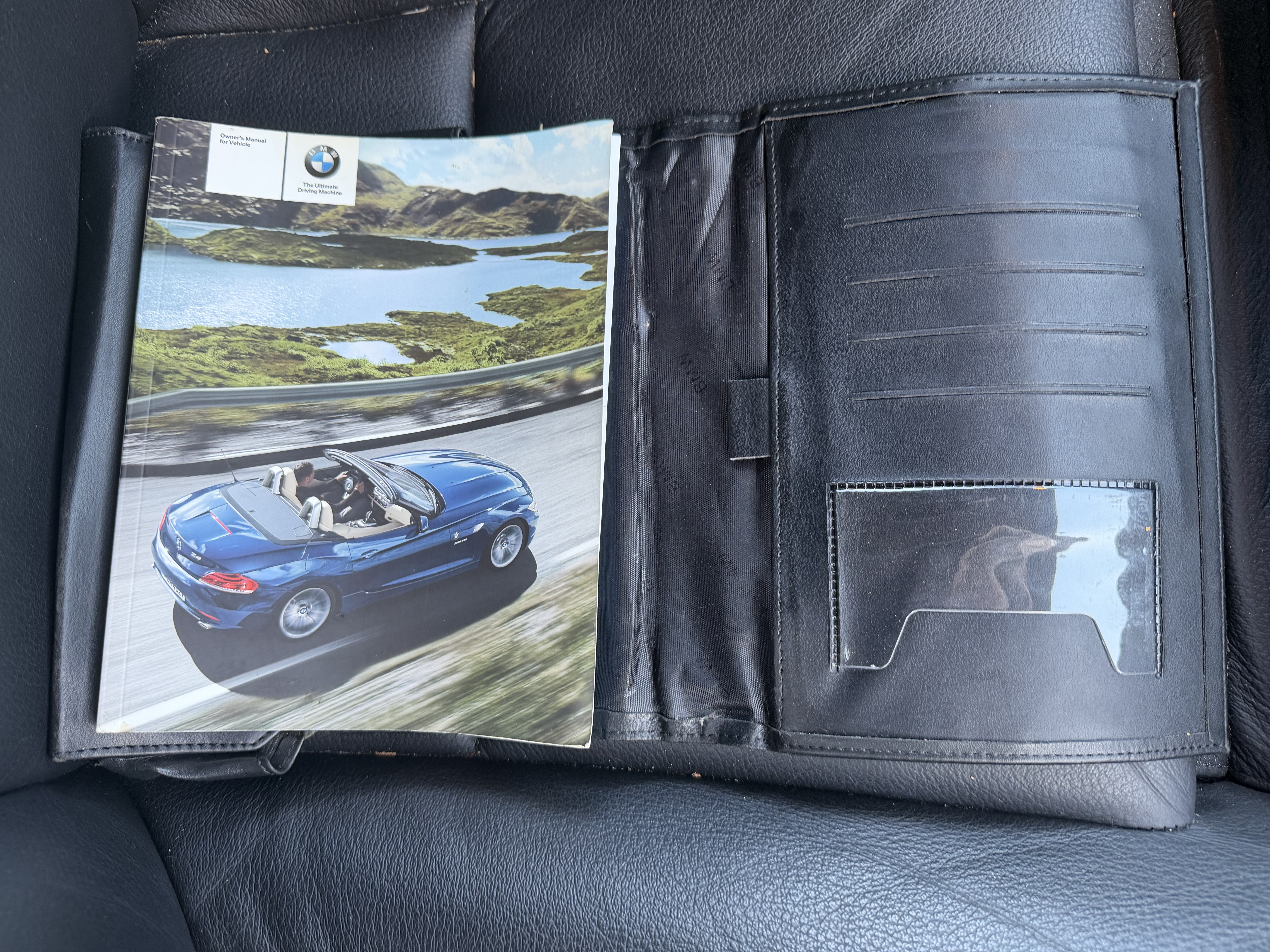 Used 2009 BMW Z4 sDrive30i RWD image 27