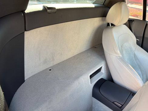 Used 2009 Audi R8 V8 image 23