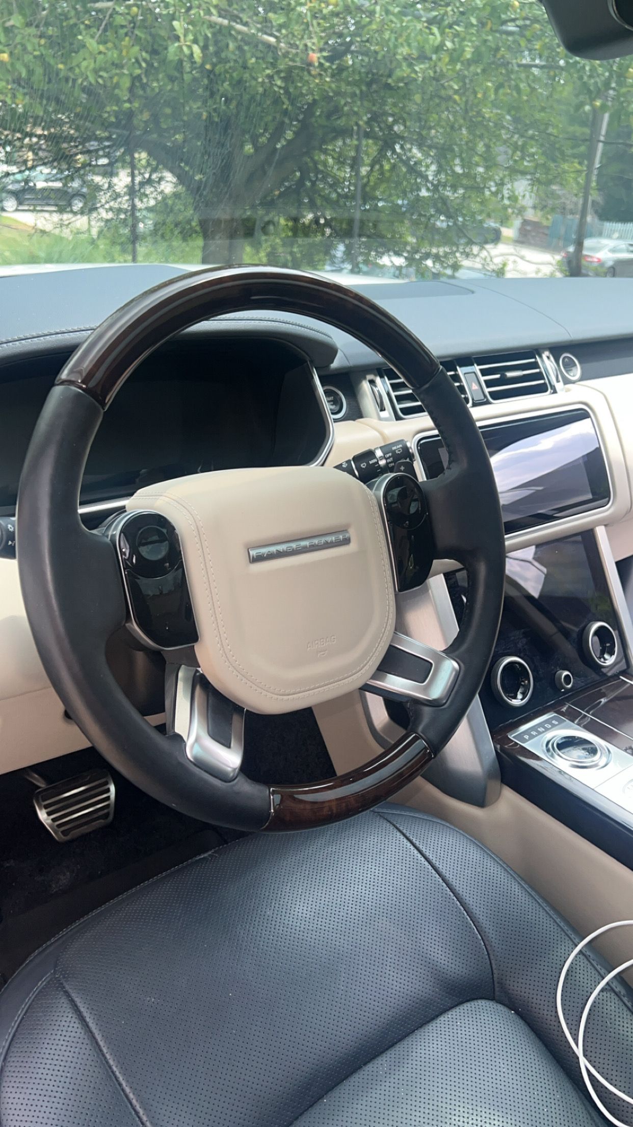 Used 2021 Land Rover Range Rover Westminster Edition AWD/4WD image 12